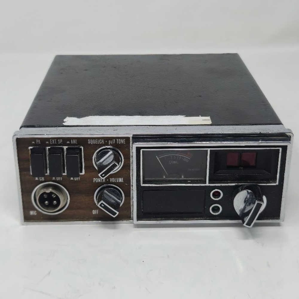 Vintage Robyn DG-30 CB Radio Transceiver Japan Black Wood Grain 23 Channel